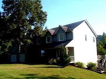 2nd image of 7165 Dyer Rd