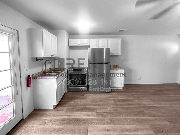 4th image of 1560 Church St #B