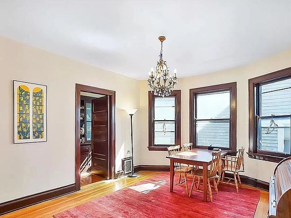 5th image of 3406 Bishop St #B