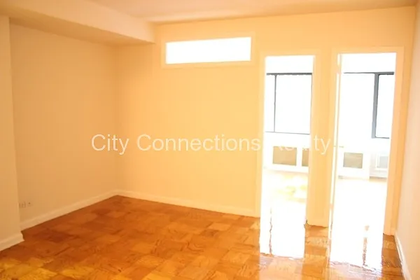 Rented by City Connections Realty | media 31