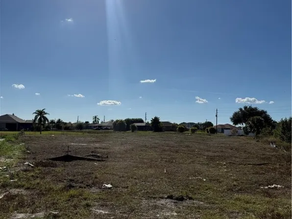 5141 Butte St, Lehigh Acres, FL 33971