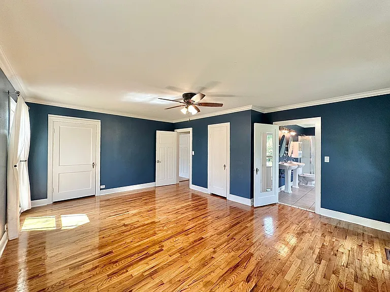 802 Hamvasy Ln — Photo 30