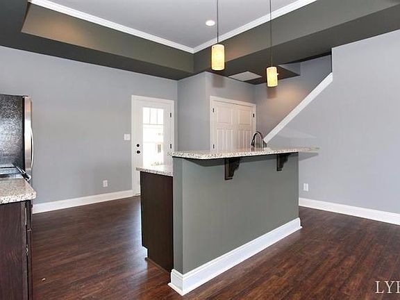 3rd image of 133 Portico St
