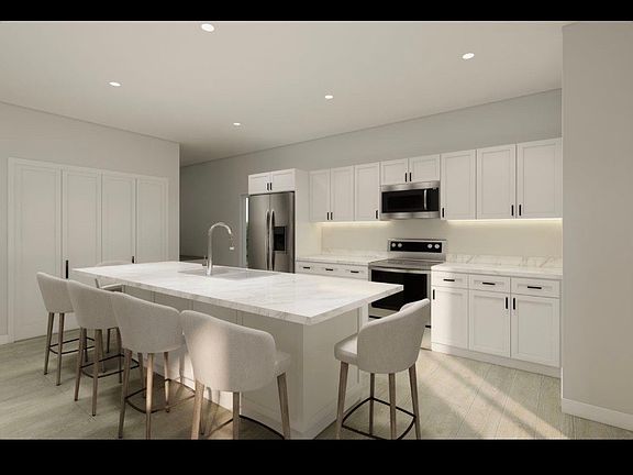 3rd image of 119 Heritage Dr