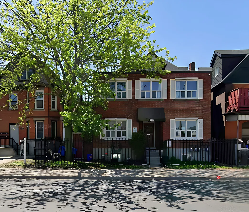 Convenient And Spacious 2-Bedroom Living Close to Downtown — Photo 1