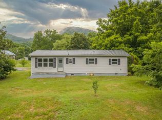 130 Southside Ave, Rutledge, TN 37861