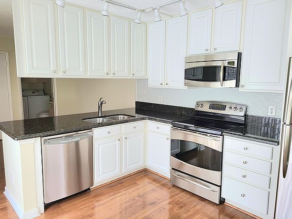 5th image of 1811 Middleton Way