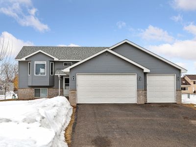 1337 Taft St S, Cambridge, MN, 55008