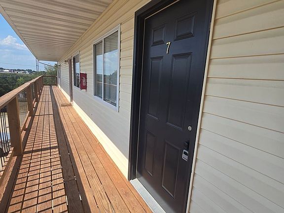 3rd image of 31 Osage Ridge Rd APT 7