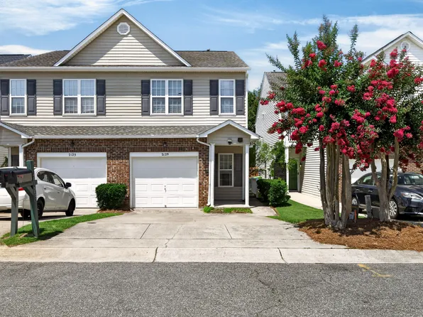 2129 Persimmon Ridge Dr, Raleigh, NC 27604