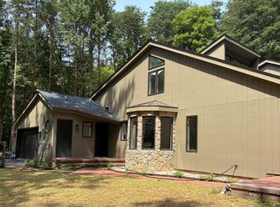4814 Sweetbriar Rd, Greensboro, NC 27455