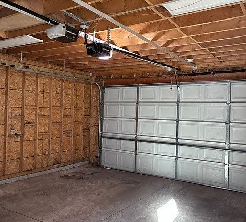 4th image of 4605 S Fairfield Ave