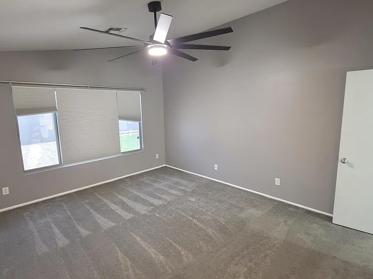 13201 W Mauna Loa Ln — Photo 19