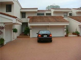 307 Poinciana Dr, Sunny Isles Beach, FL 33160
