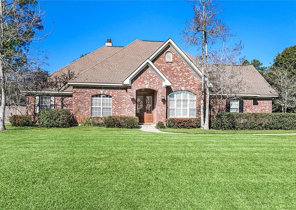 1st image of 297 Chestnut Oak Dr