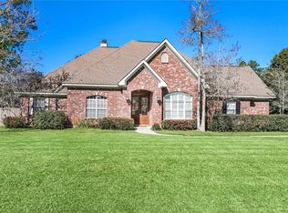 297 Chestnut Oak Dr, Mandeville, LA 70448