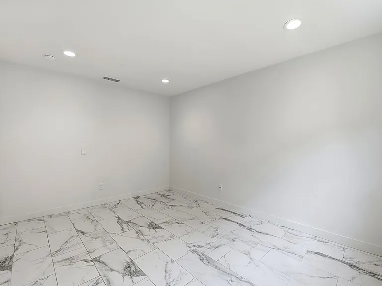 30845 Catarina Dr — Photo 34