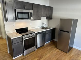 1122 Commonwealth Ave APT 1, Boston, MA 02134