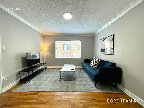 4511 Roanoke Pkwy Photo 1