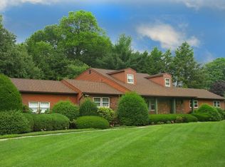 407 Manchester Way, Wyckoff, NJ 07481