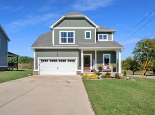 3015 Graystand Dr, Greenbrier, TN 37073