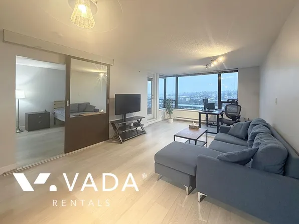 4188 Dawson St, Burnaby, BC