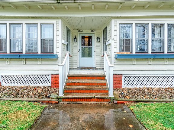 3rd image of 1264 Nicholson Ave