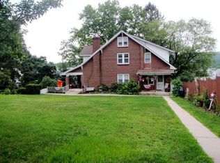 560 W Washington St, Frackville, PA 17931