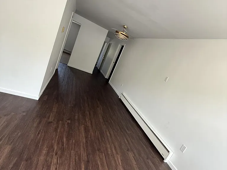 132 E Main St #3A — Photo 5