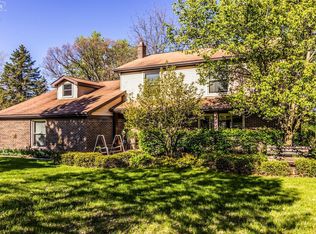 11482 Bay Of Firth Blvd, Fenton, MI 48430