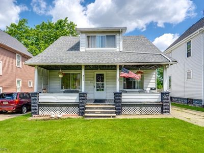 8713 Jeffries Ave, Cleveland, OH, 44105