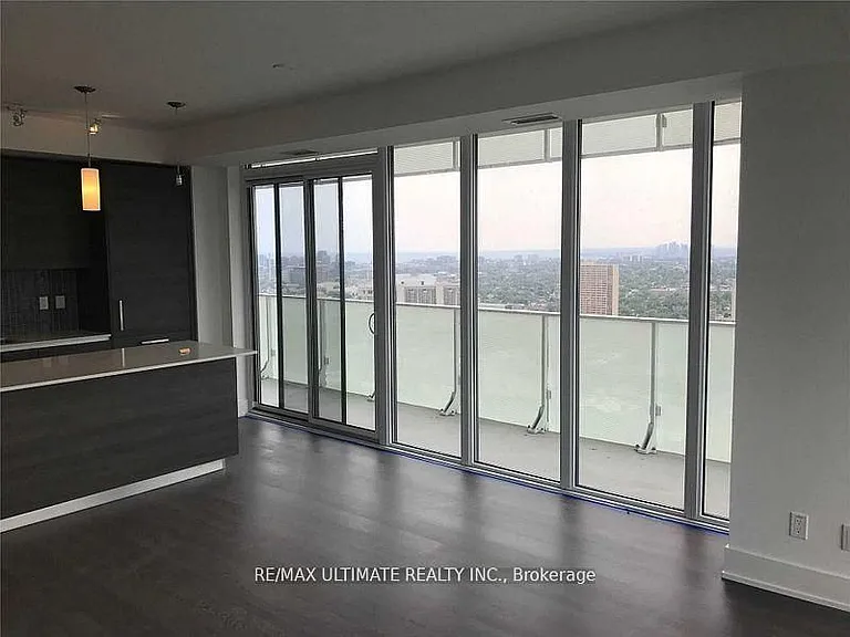 200 Bloor St W #2806 — Photo 3
