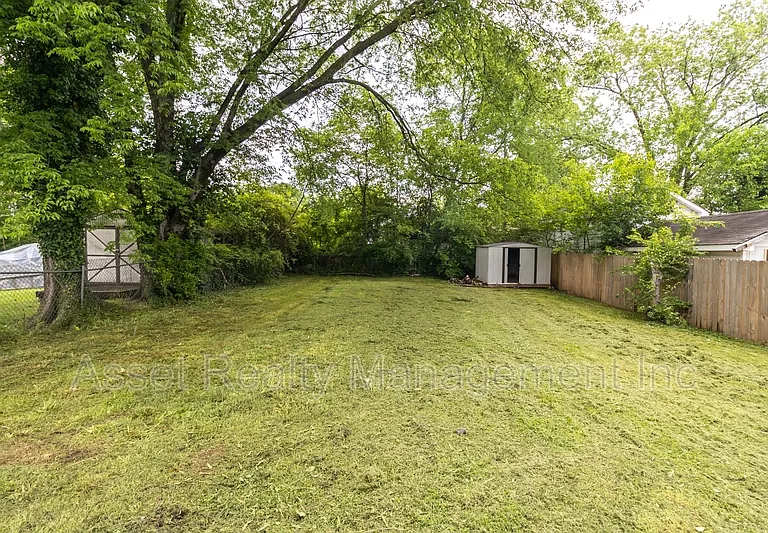 2638 Barton St — Photo 7