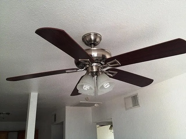 3233 W Melvin St #4 — Photo 7