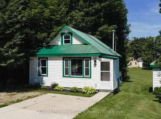 20 William St S, Central Huron, ON N0M1L0