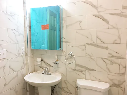 Rented by Compass | media 7