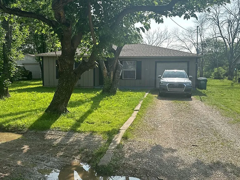 3525 Country Club Rd — Photo 18