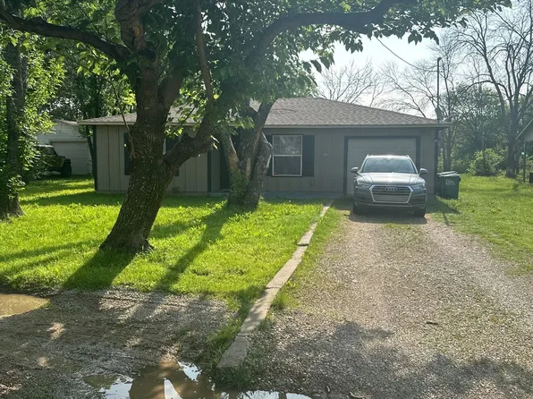 3525 Country Club Rd, Denton, TX 76210