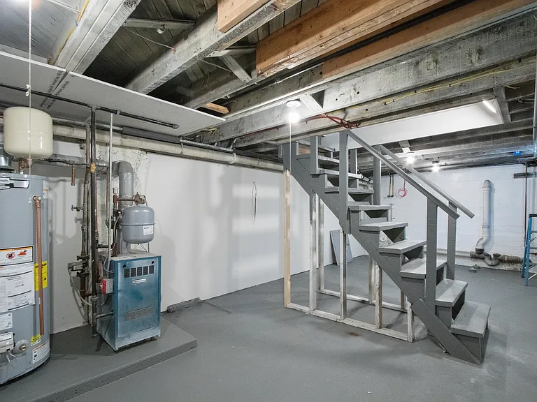 1 Alvin St #1 — Photo 10
