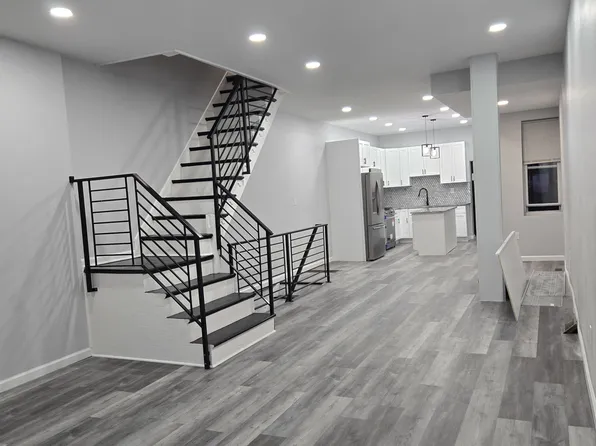 1713 W Butler St, Philadelphia, PA 19140