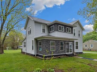 106 W Glassburn St, Tampico, IL 61283