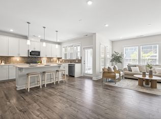 709 Toulouse Ct, Cary, NC 27519