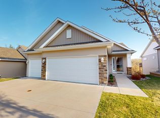 2715 Ridgeview Dr, Red Wing, MN 55066