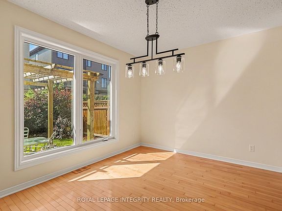 5th image of 7012 Notre Dame St