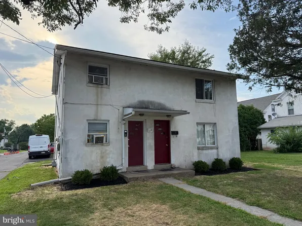 112 S 10th St, Quakertown, PA 18951