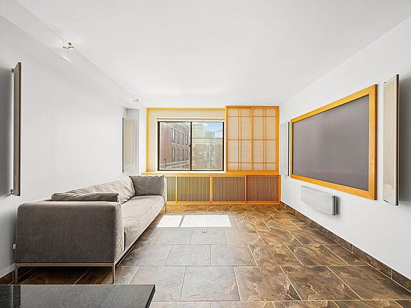 2nd image of 300 Rector Pl APT 8B