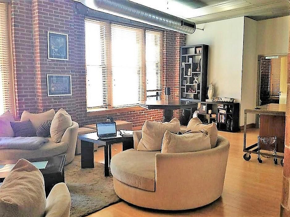 1st image of 2206 Lucas Ave Unit 310