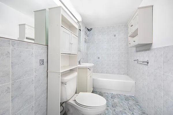 Rented by Brown Harris Stevens | media 17