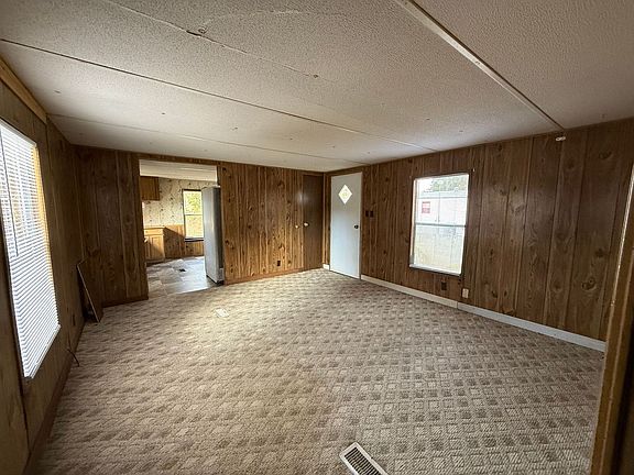 4th image of 631 Holly Shelter Rd Lot 8