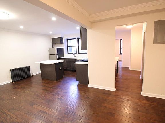 2nd image of 3415 Parsons Blvd APT 2LL